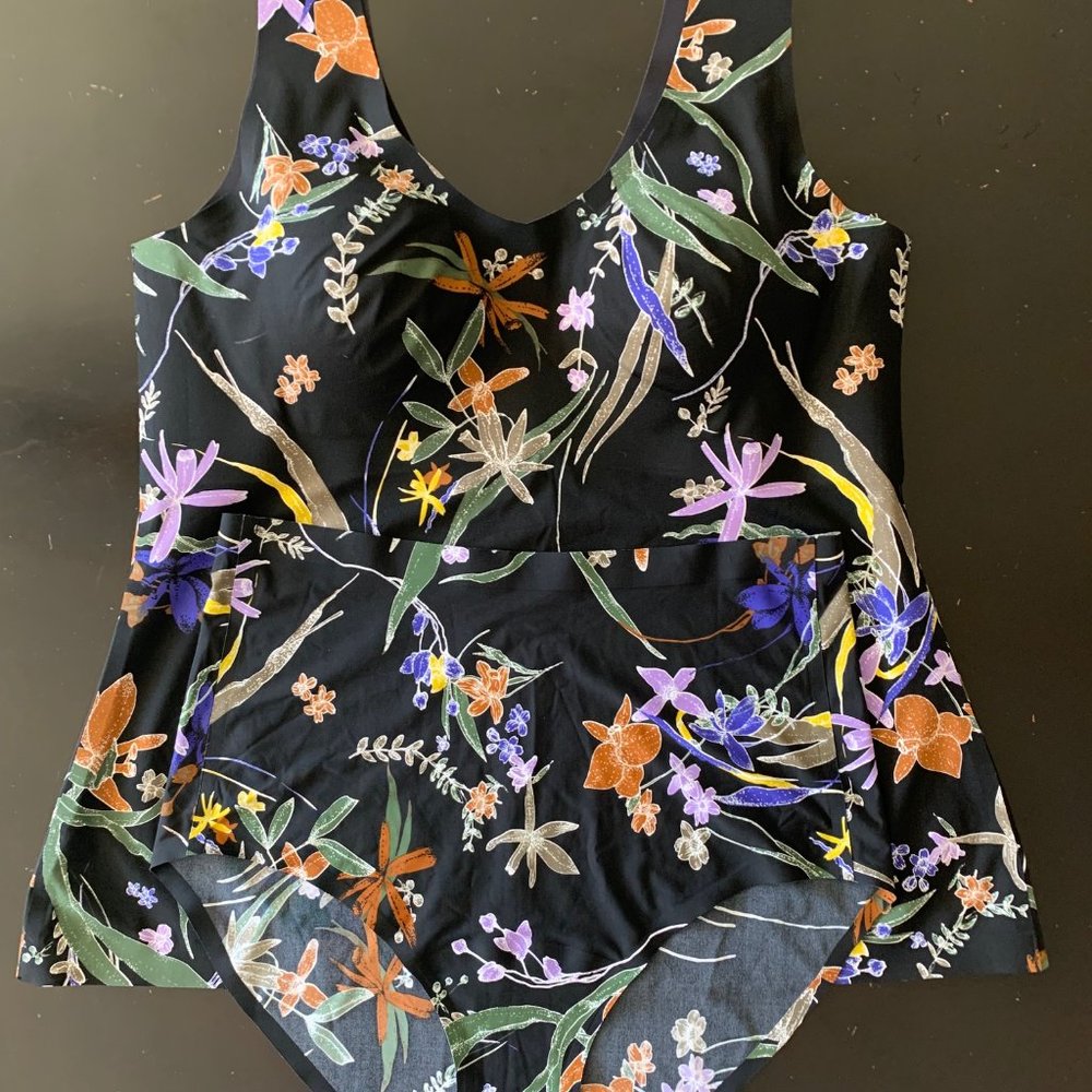 Knix XXL Night Garden LuxeLift Tank and High Rise Panties